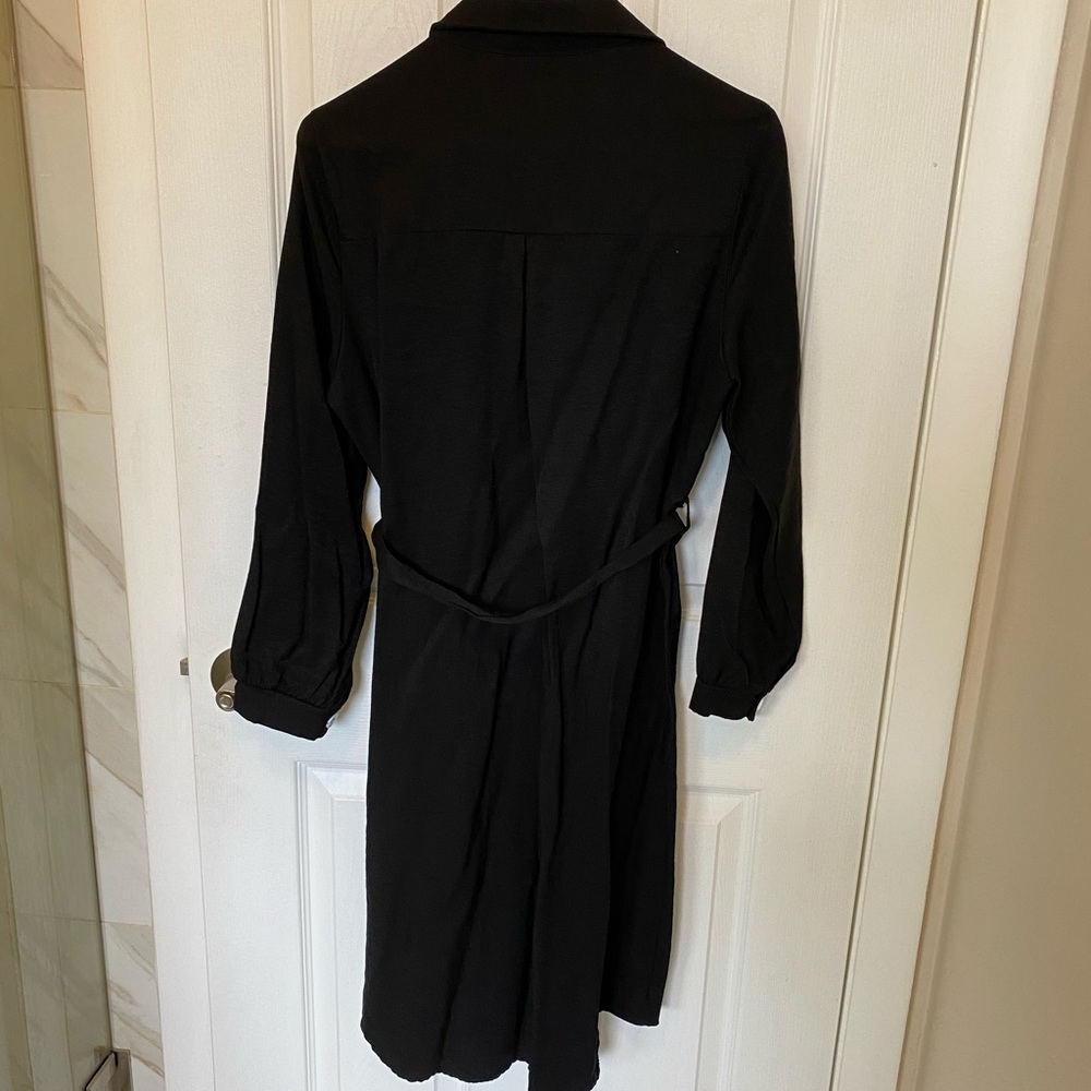 Button down dress 🖤 - Picture 4 of 4